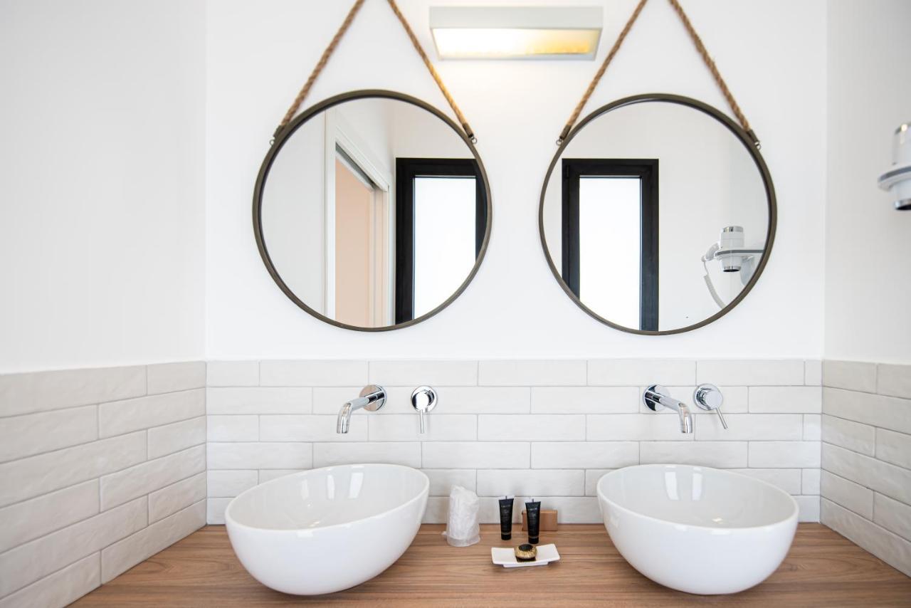 ヌマーナ La Perla Relais Bed & Breakfast エクステリア 写真