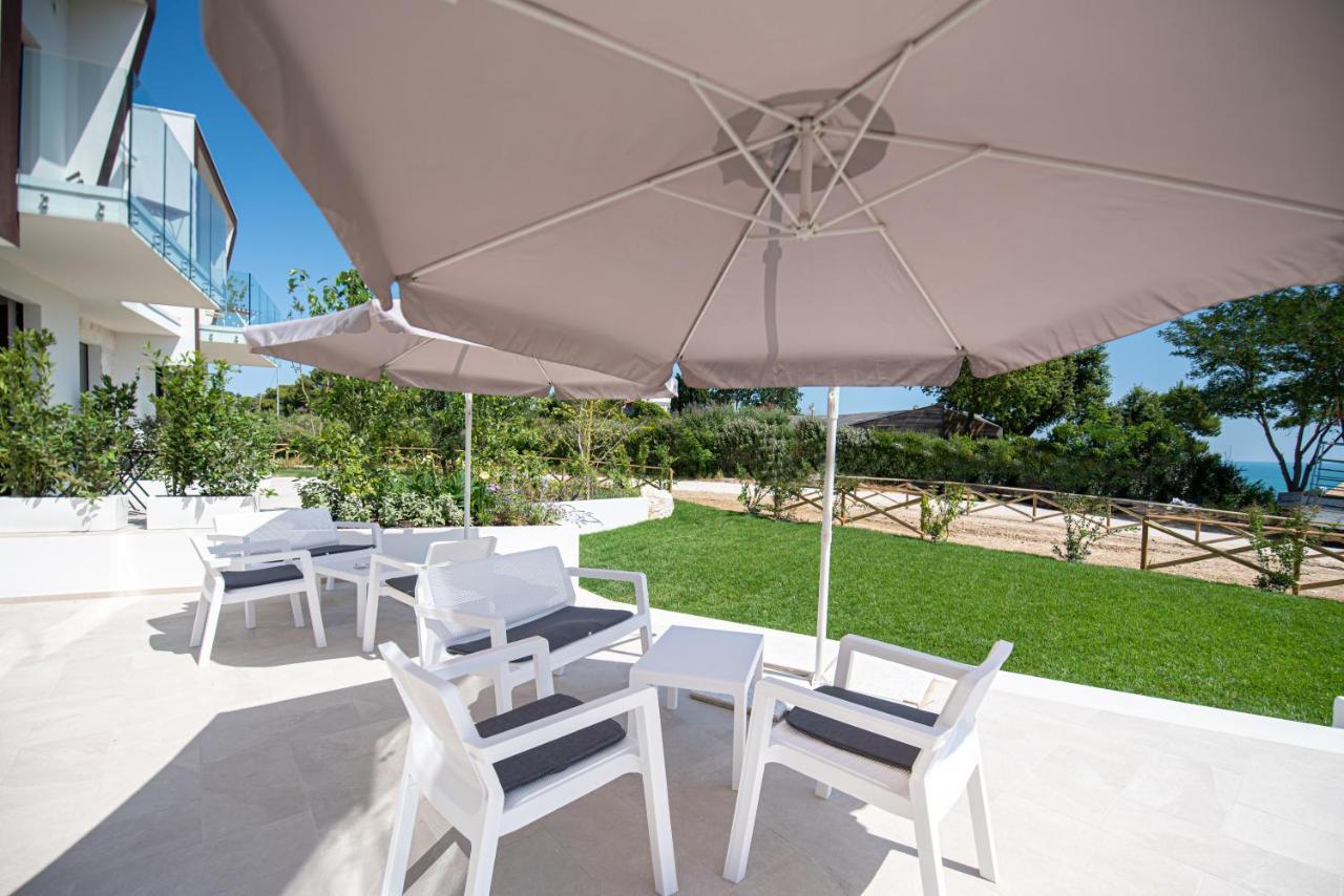 ヌマーナ La Perla Relais Bed & Breakfast エクステリア 写真